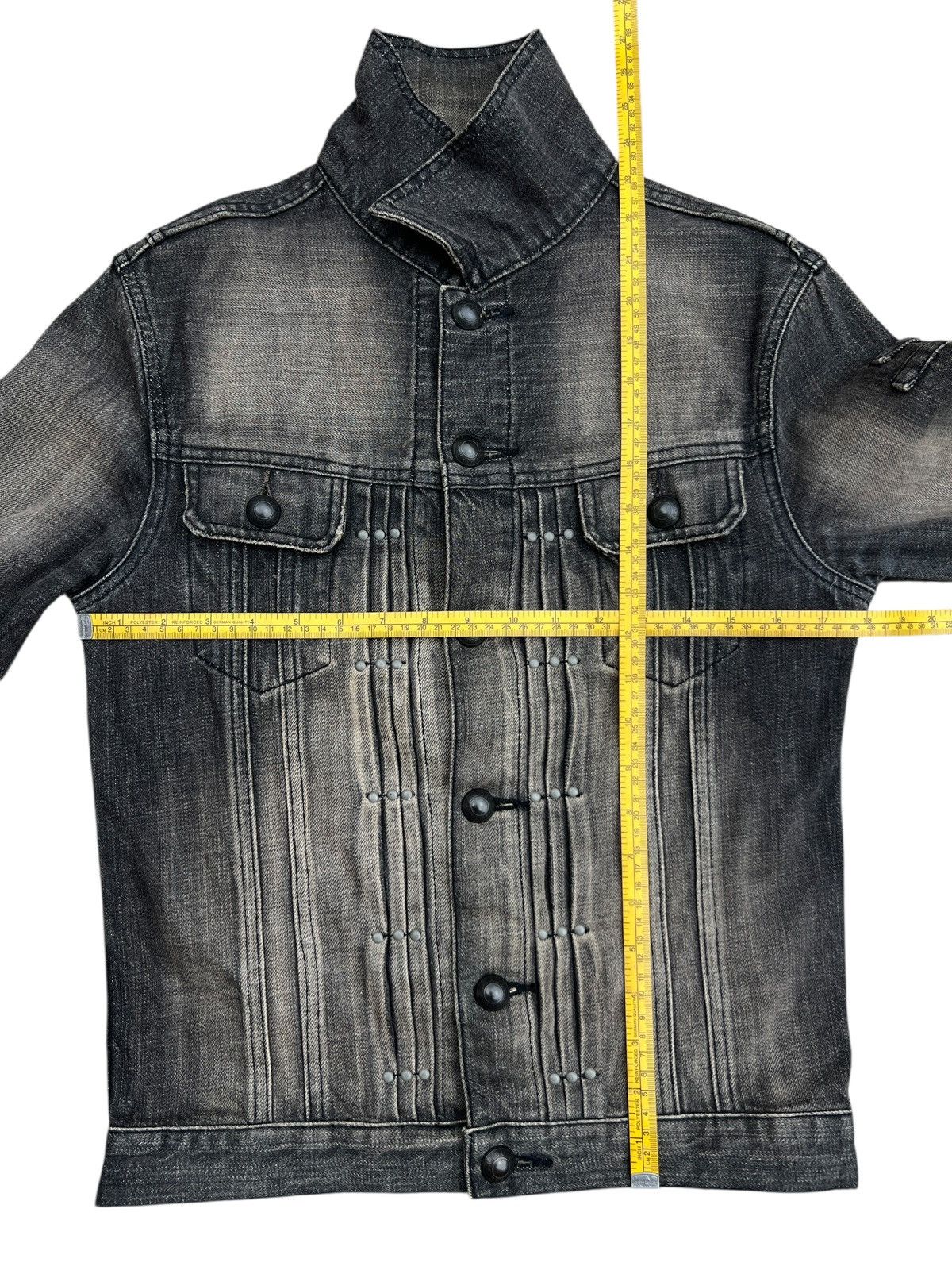 Vanquish Vanquish Japan Distressed Sunfaded Gothic Black Denim Jacket Size US S / EU 44-46 / 1 - 9 Thumbnail