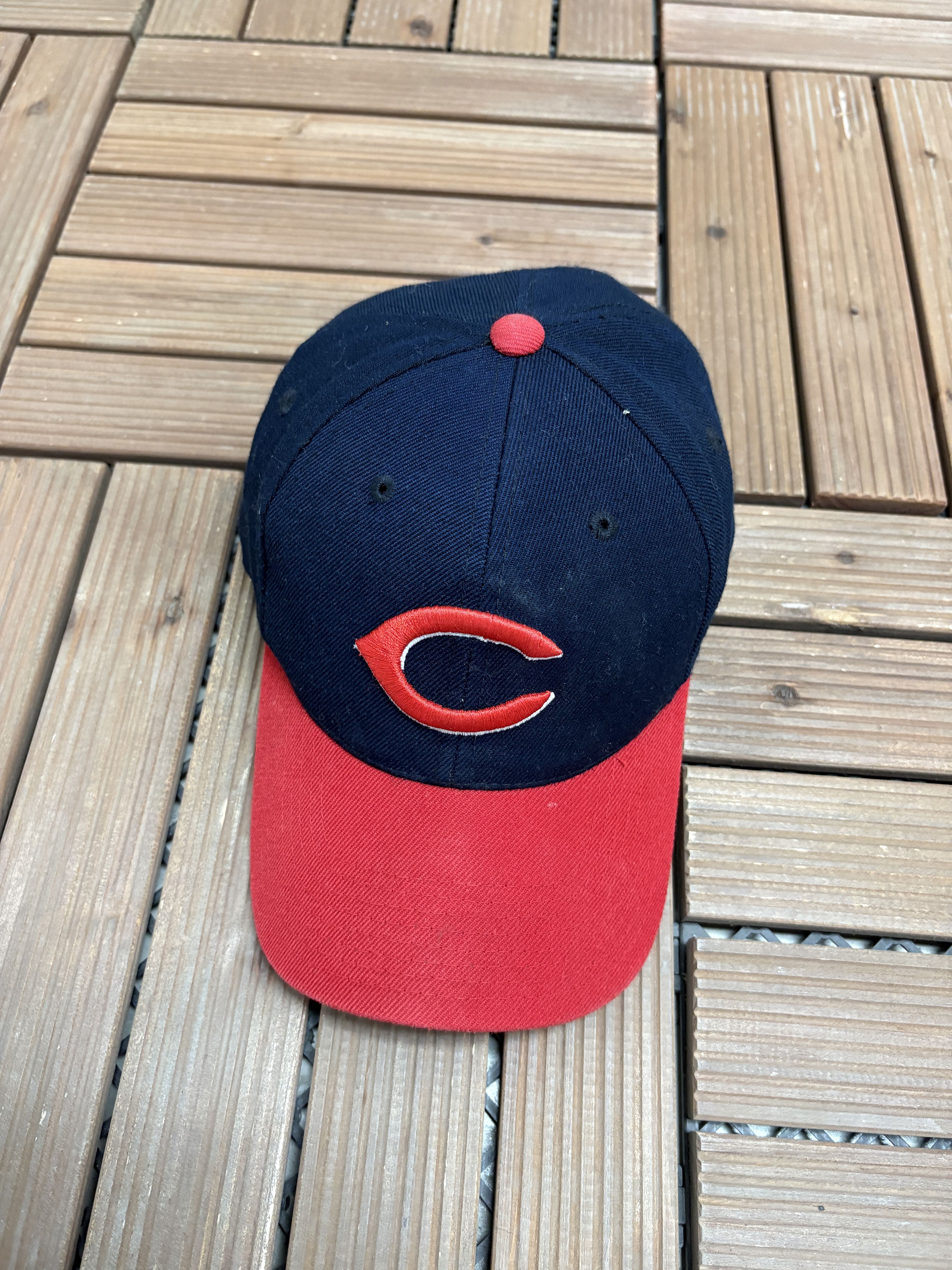 Sports Specialties Cincinnati Reds Embroidered Vintage Snap Back Hat Size ONE SIZE - 1 Thumbnail
