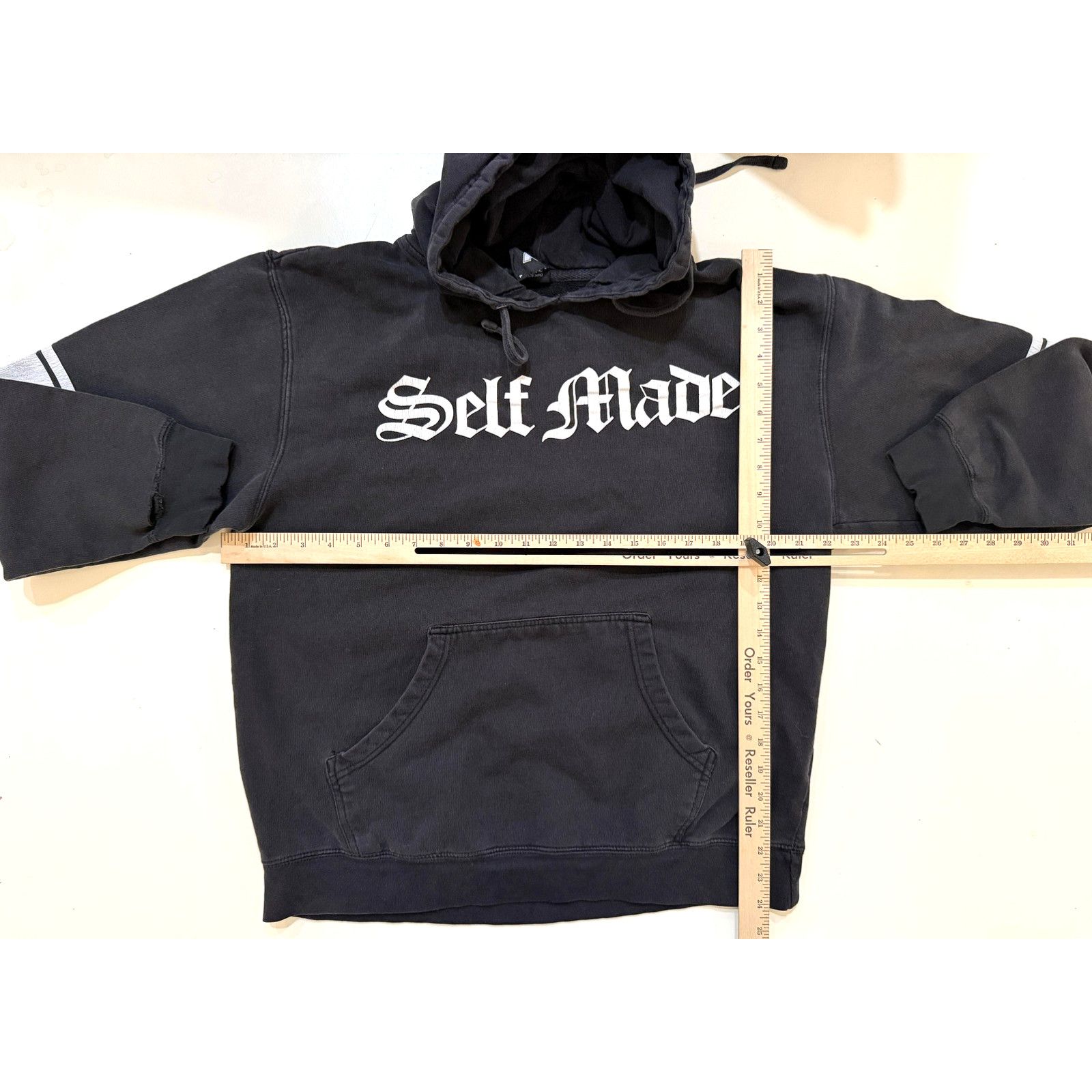 Famous Stars And Straps Vintage Famous Stars & Straps Hoodie Men LG Travis Barker Size US L / EU 52-54 / 3 - 5 Thumbnail