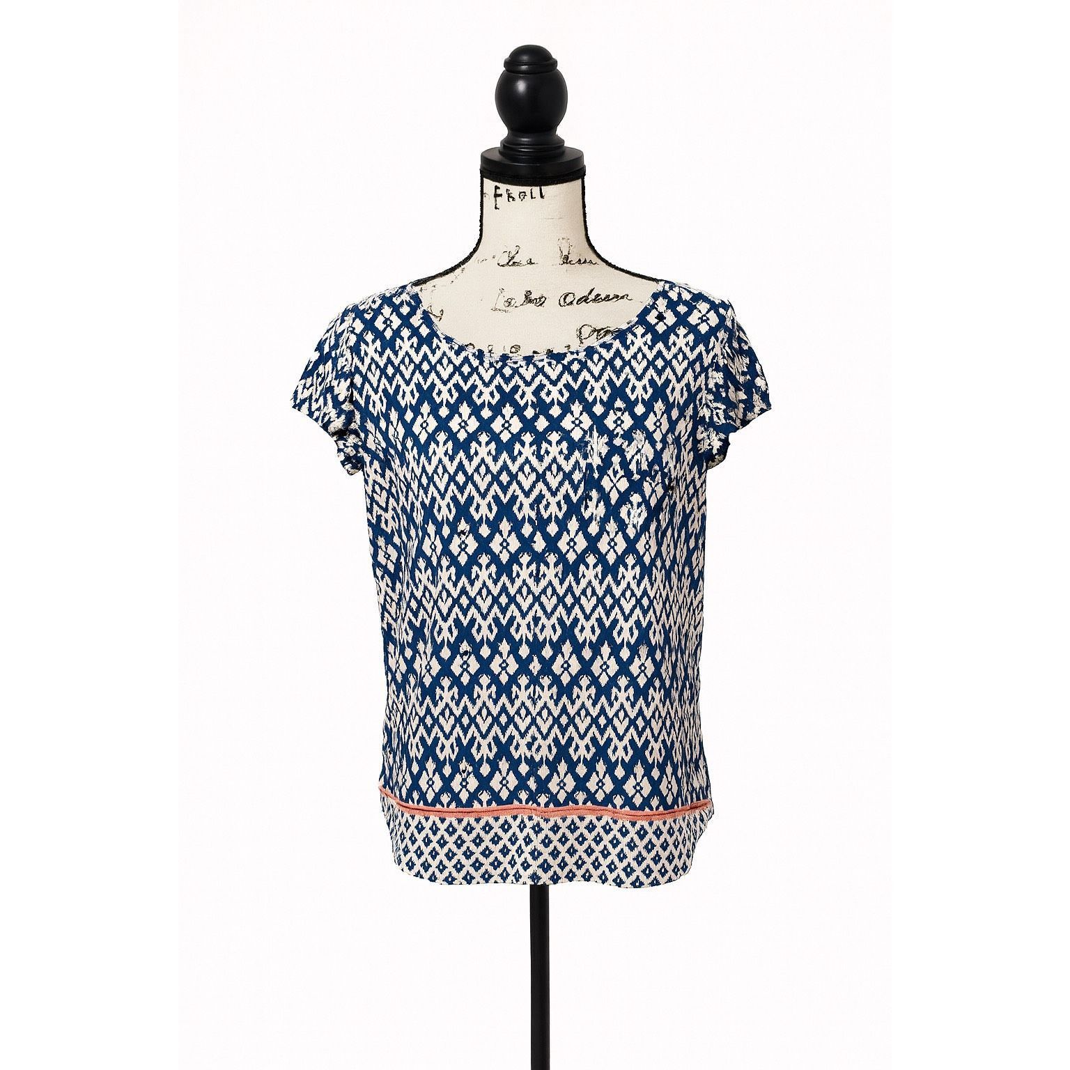 Saks Fifth Avenue Saks Fifth Avenue Women’s Abstract Print Top Blue White Red Size L / US 10 / IT 46 - 2 Thumbnail