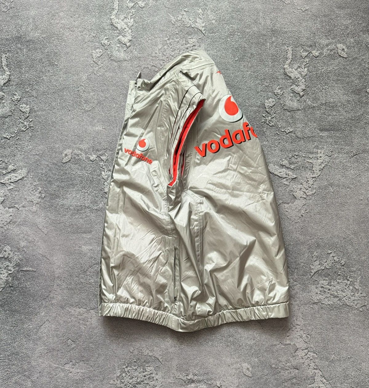Malcolm McLaren × Mercedes-Benz Vest S McLaren Mercedes-Benz Vodafone Mobil 1 racing jacket Size US S / EU 44-46 / 1 - 2 Thumbnail