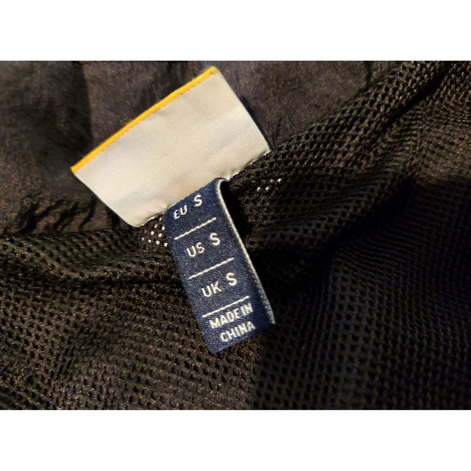 Ellesse VINTAGE ellesse Jacket Mens S Black Windbreaker Regular Jacket with Logo Size US S / EU 44-46 / 1 - 4 Thumbnail