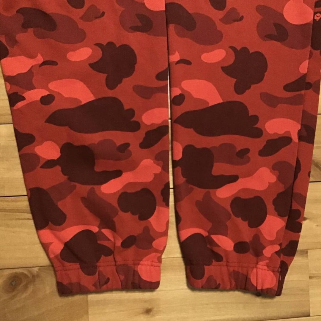 Bape BAPE Red camo sweat pants a bathing ape ★size S Size US 30 / EU 46 - 6 Thumbnail