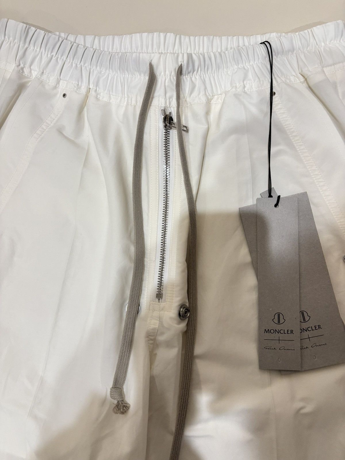 Moncler × Rick Owens Moncler x Rick Owens Strobe FW24 Wide Bela Pants Off White Size US 30 / EU 46 - 5 Thumbnail
