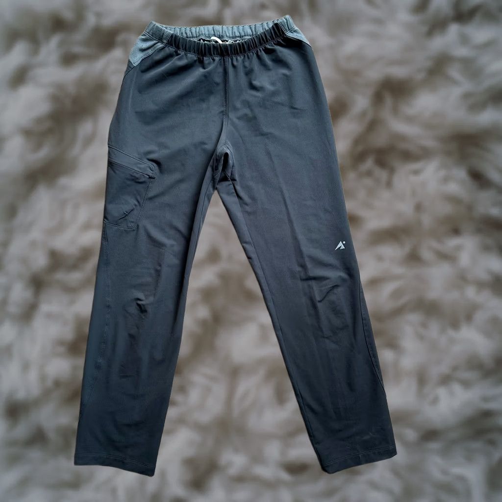 Vintage EMS Pants Mens Small Straight Leg Mid Rise Grey 26x32 Elastic Waist No Pockets Size US 29 - 1 Thumbnail