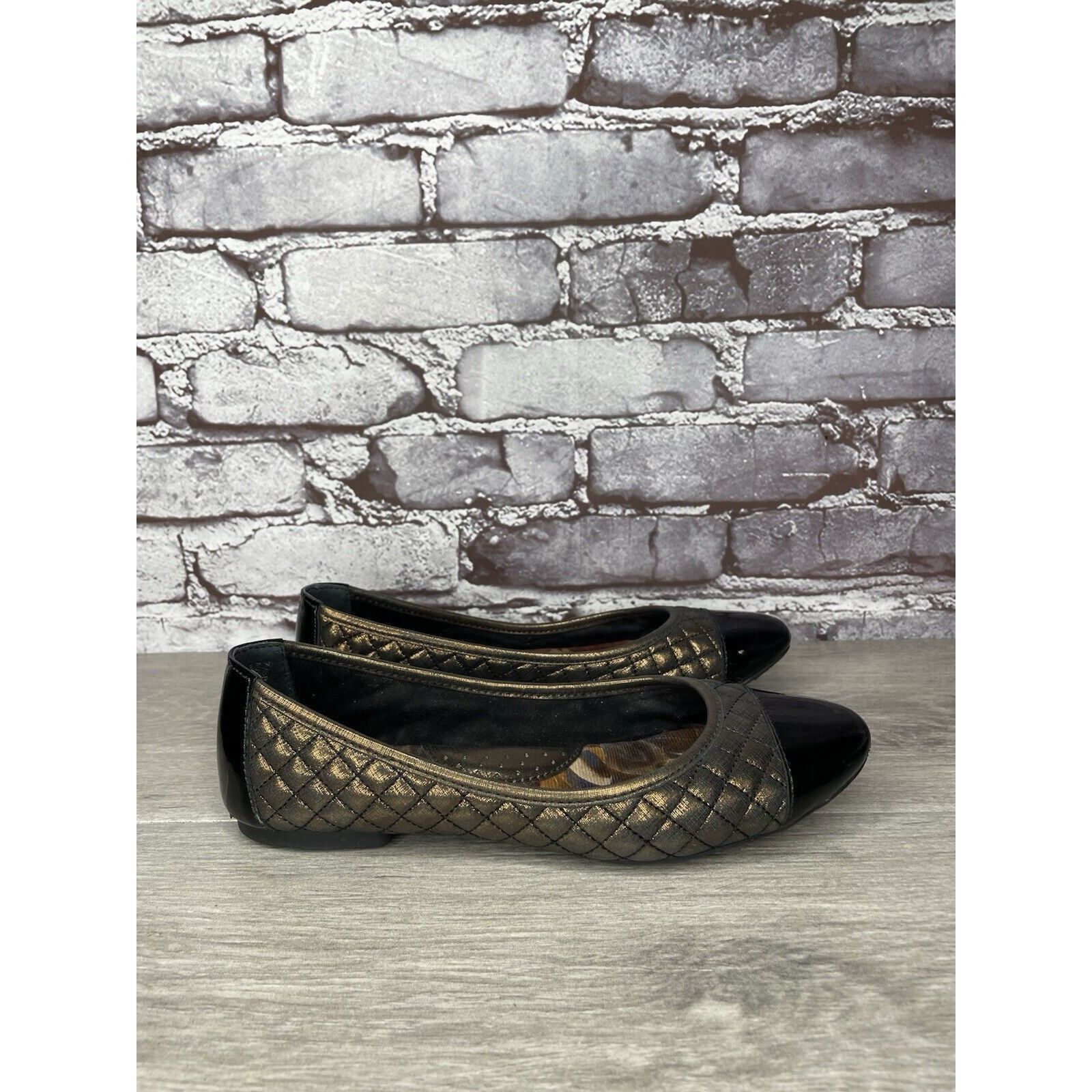 Born BORN Riley Black Bronze Quilted Metallic Patent Leather Ball Size US 7 / IT 37 - 3 Thumbnail
