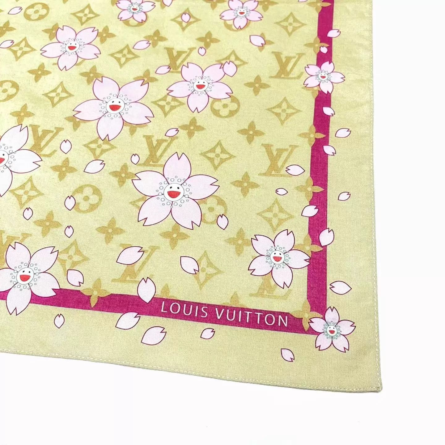 Louis Vuitton New LV x Murakami Takashi Sakura Square Scarf Size ONE SIZE - 2 Thumbnail