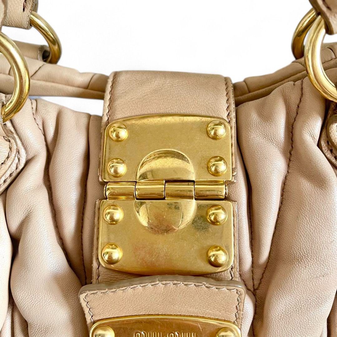 Miu Miu Miu Miu - Matelasse Handbag Beige Pink Gold Hardware Handbag Size ONE SIZE - 6 Thumbnail