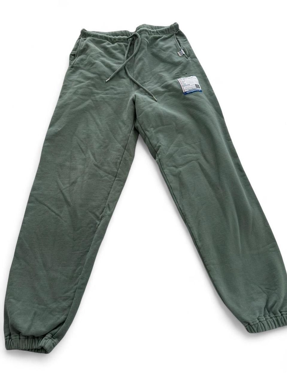 Maison MIHARA YASUHIRO Maison Mihara Green Distressed Sweats Size US 34 / EU 50 - 1 Thumbnail