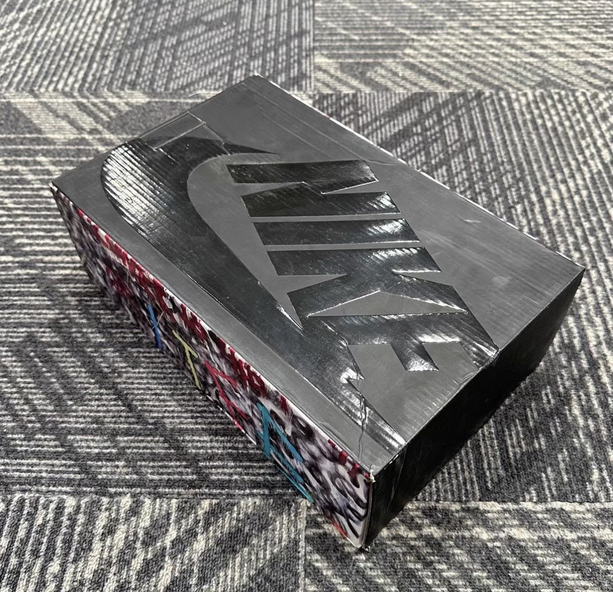 Nike × peaceminusone Peaceminusone x Nike Air Force 1 PMO J42 Size US 6.5 / EU 39-40 - 7 Thumbnail