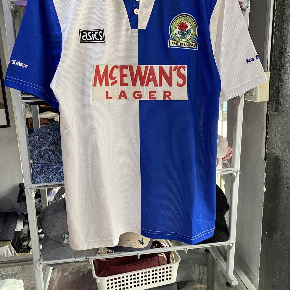 Asics VINTAGE BOOTLEG Blackburn rovers 94/96 jersey shirts Size US L / EU 52-54 / 3 - 4 Thumbnail
