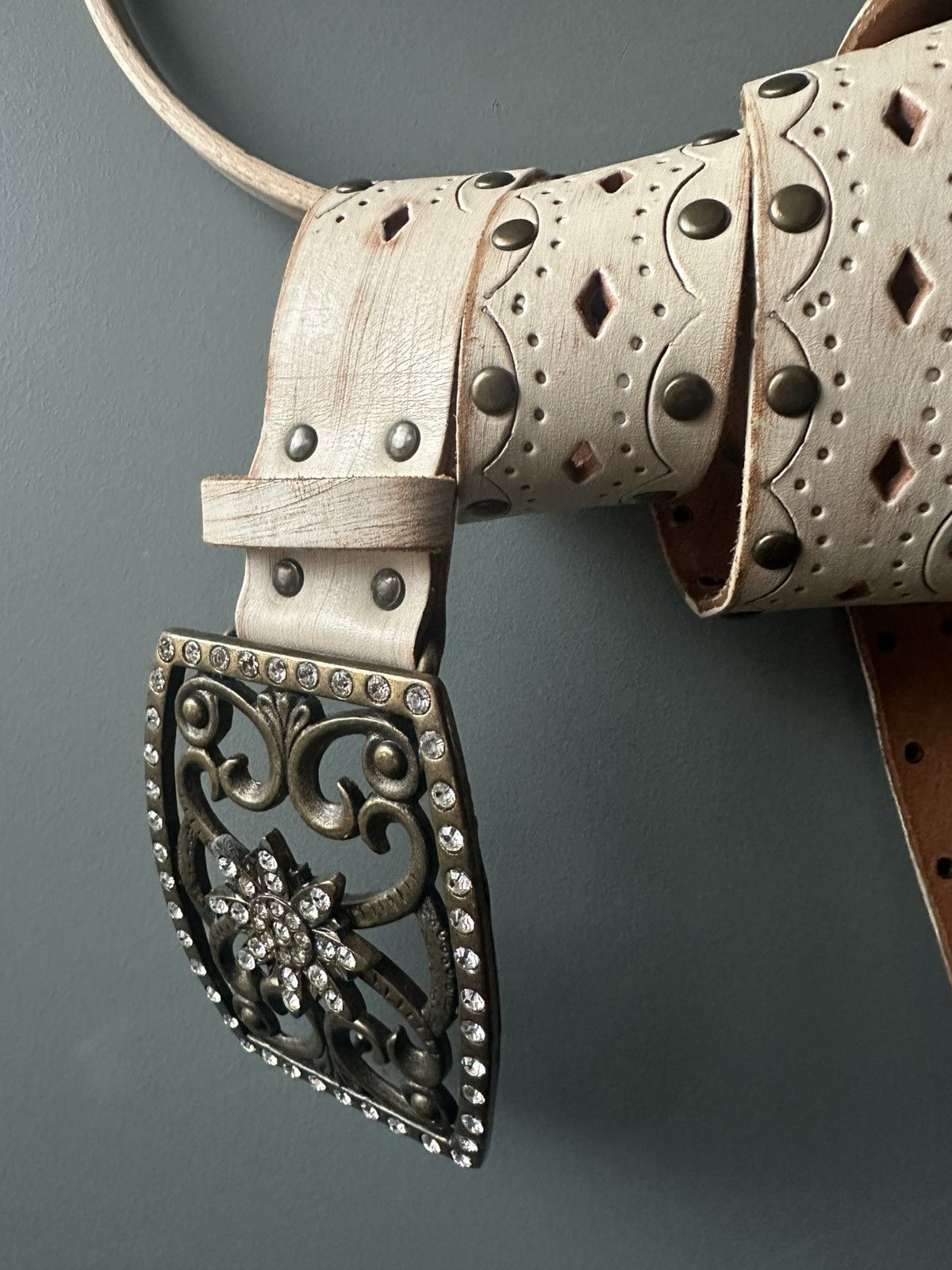 Vintage Vintage Western Boho Leather Belt Ornate Buckle Size ONE SIZE - 2 Thumbnail