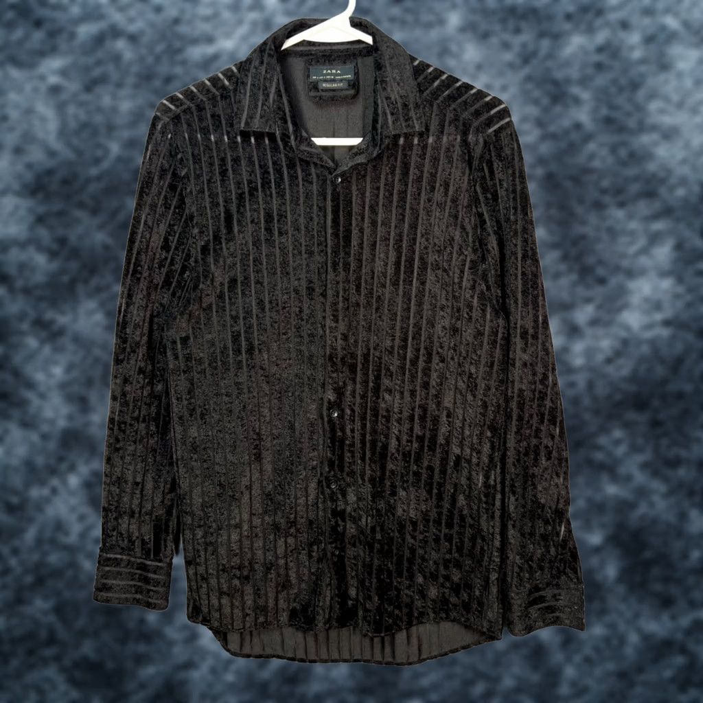 Zara Zara Womens Size Small Black Velvet Striped Button Up Shirt Regular Fit Size S / US 4 / IT 40 - 1 Thumbnail