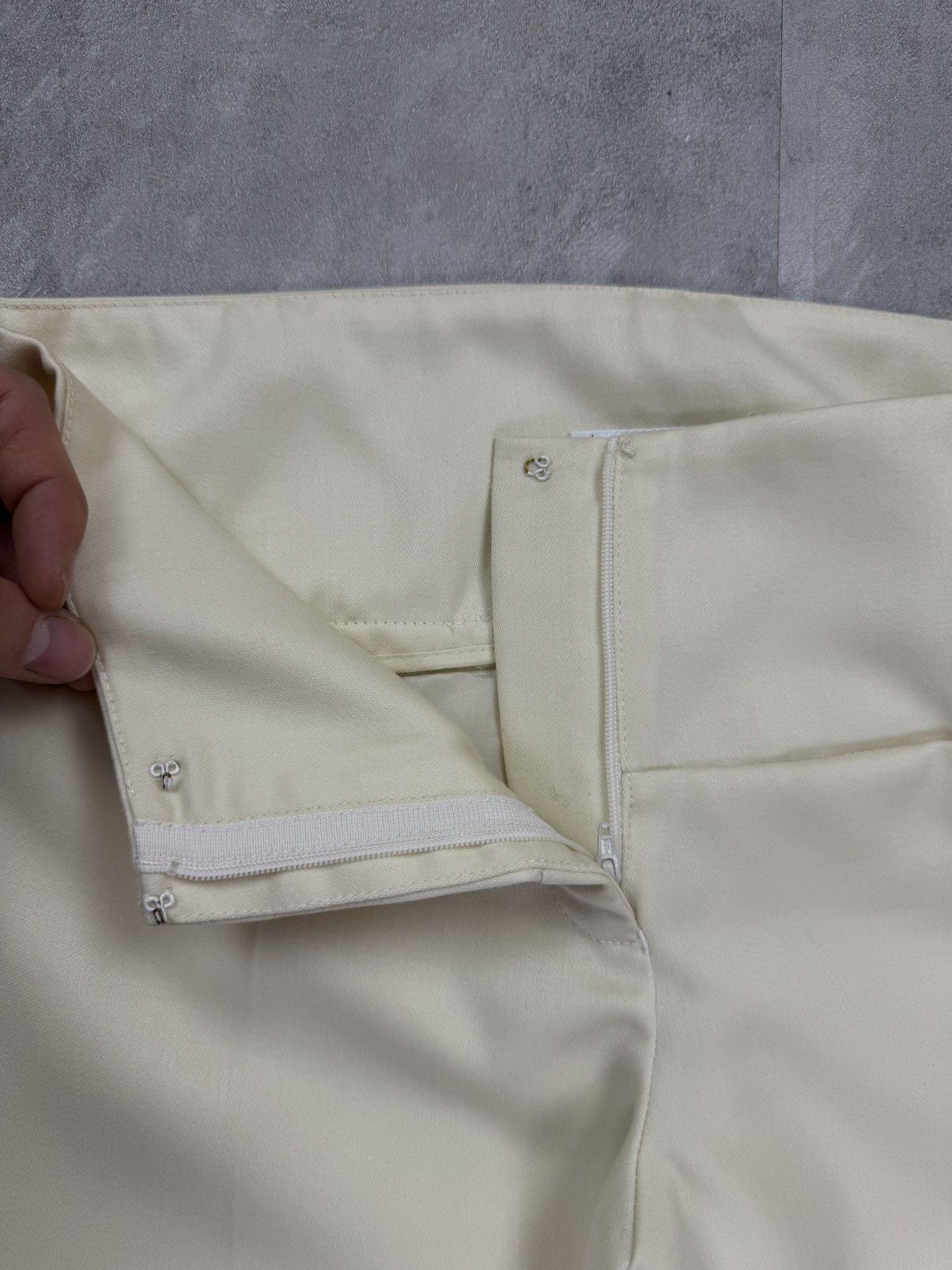 Chanel Chanel Womens Pants Cream-White Dress wool Trousers Size 40 Size 27" / US 4 / IT 40 - 10 Thumbnail