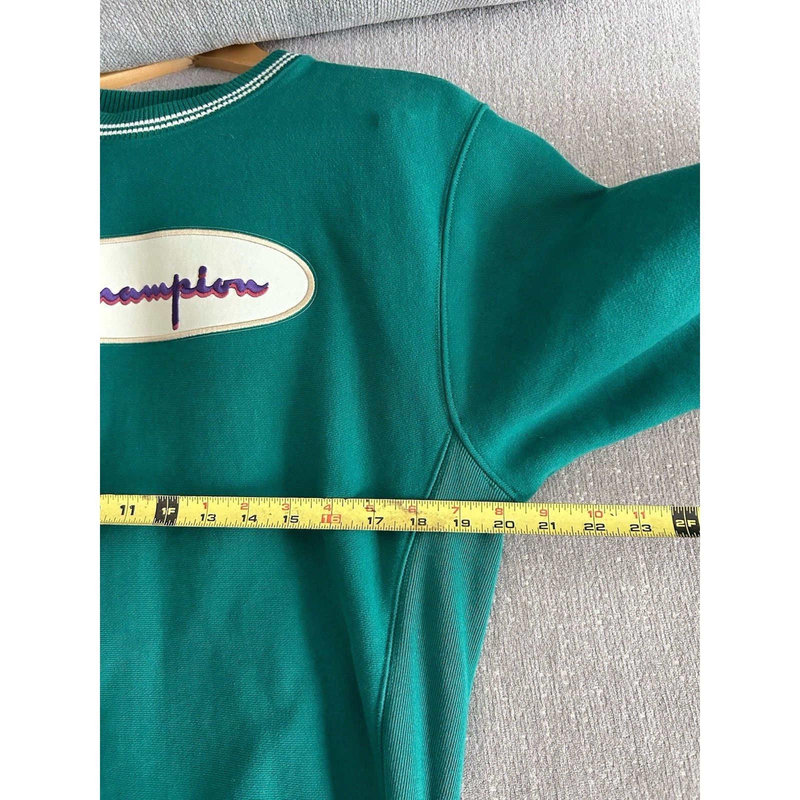 Champion Vtg Champion Reverse Weave Crew Neck Sweatshirt Green S Size US S / EU 44-46 / 1 - 6 Thumbnail