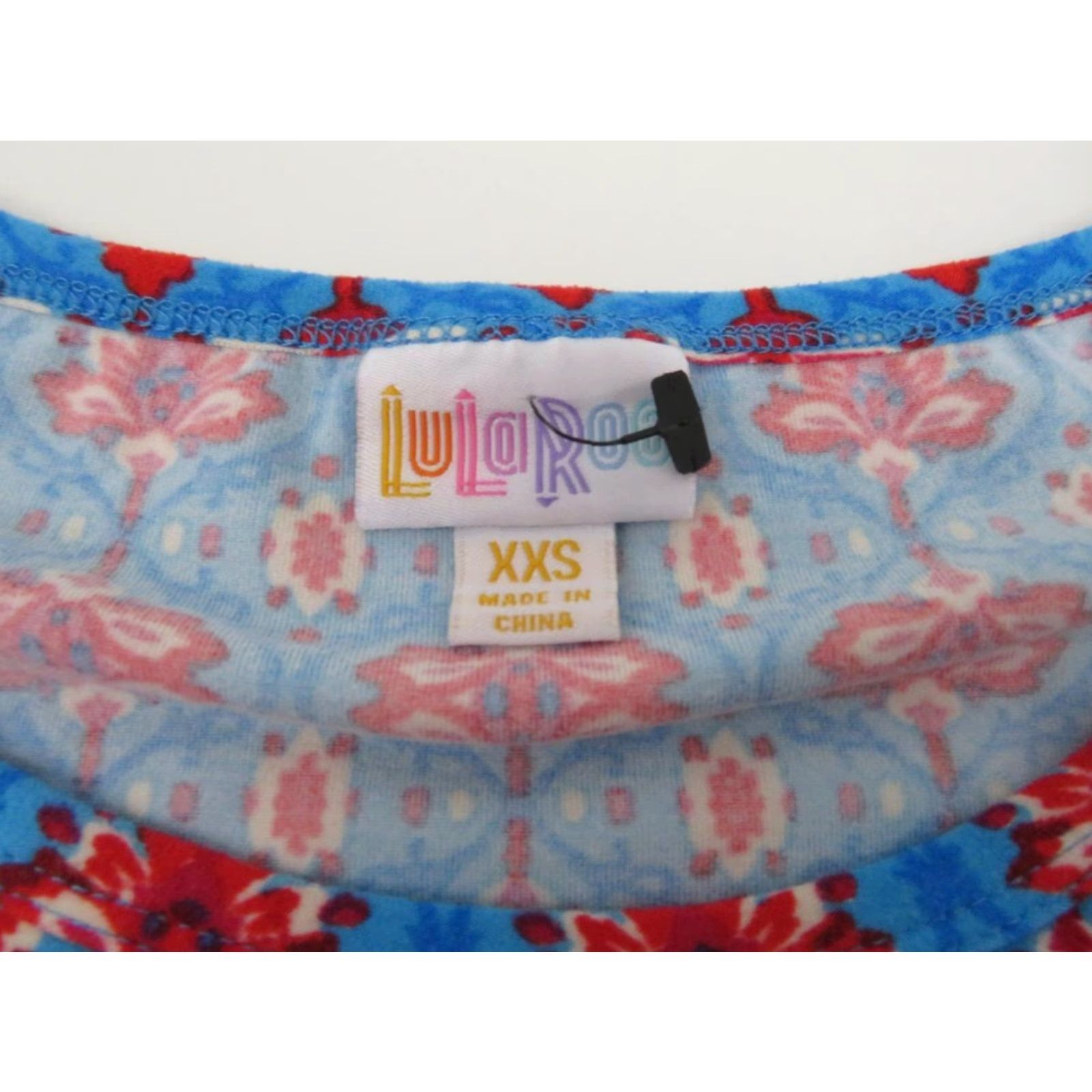 Vintage LuLaRoe Irma T Shirt Blue Red Floral Tunic XXS High Low Shirt Womens Floral Tee EUC Size XXS / US 00 / IT 34 - 7 Thumbnail
