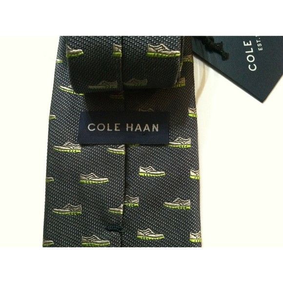 Cole Haan COLE HAAN MENS NEW GRAY 100%SILK TIE WIDTH: 2 7/8" Size ONE SIZE - 2 Thumbnail