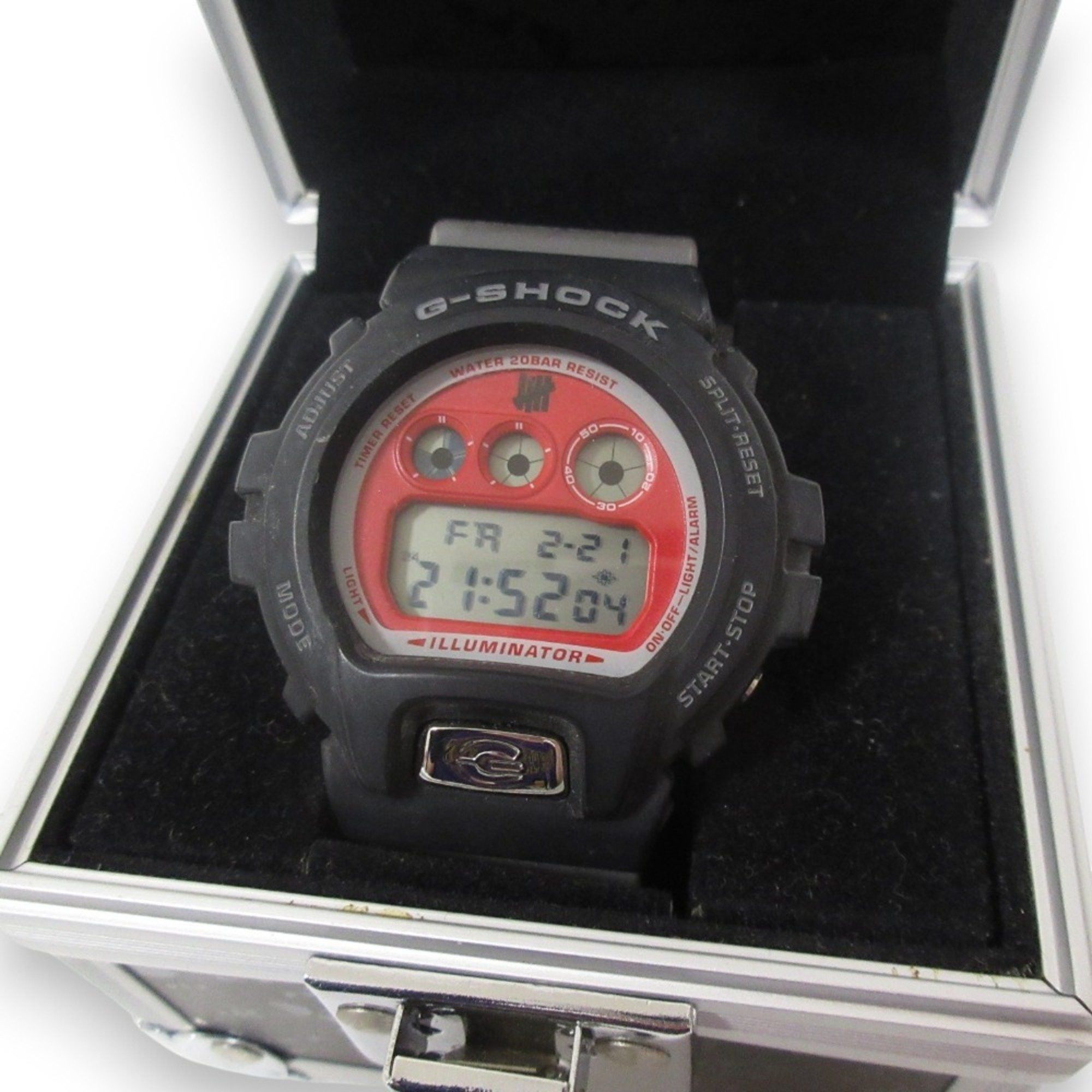 Cashio Casio G-Shock X Undefeated Collaboration Three-Eyed Chronograph Quartz Wristwatch Men's Watch Dw-6900Ud Black Red Women's