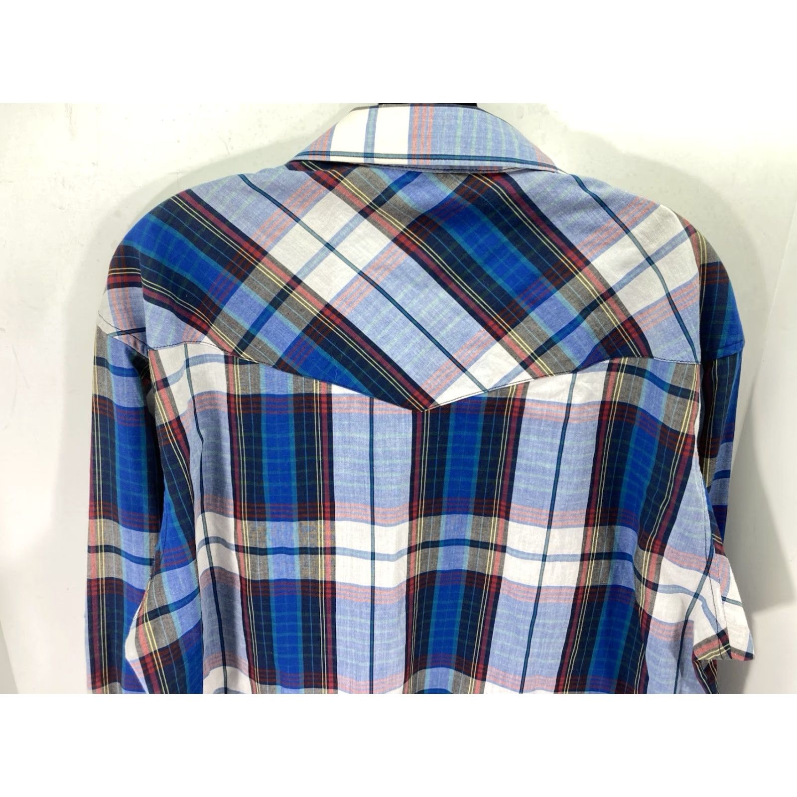 Wrangler VINTAGE Wrangler Pearl Snap Shirt Men Medium 16/34 Blue Plaid Long Sleeve Western VTG Size US M / EU 48-50 / 2 - 6 Thumbnail