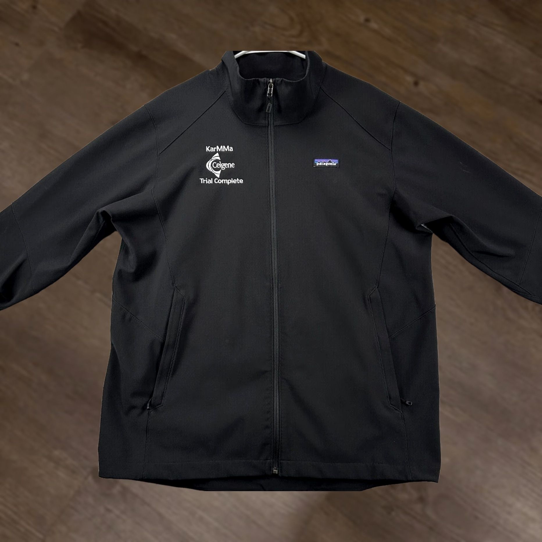 Patagonia Patagonia Jacket Adult XL Black Softshell Full Zip Logo Pockets Mens Size US XL / EU 56 / 4 - 1 Thumbnail