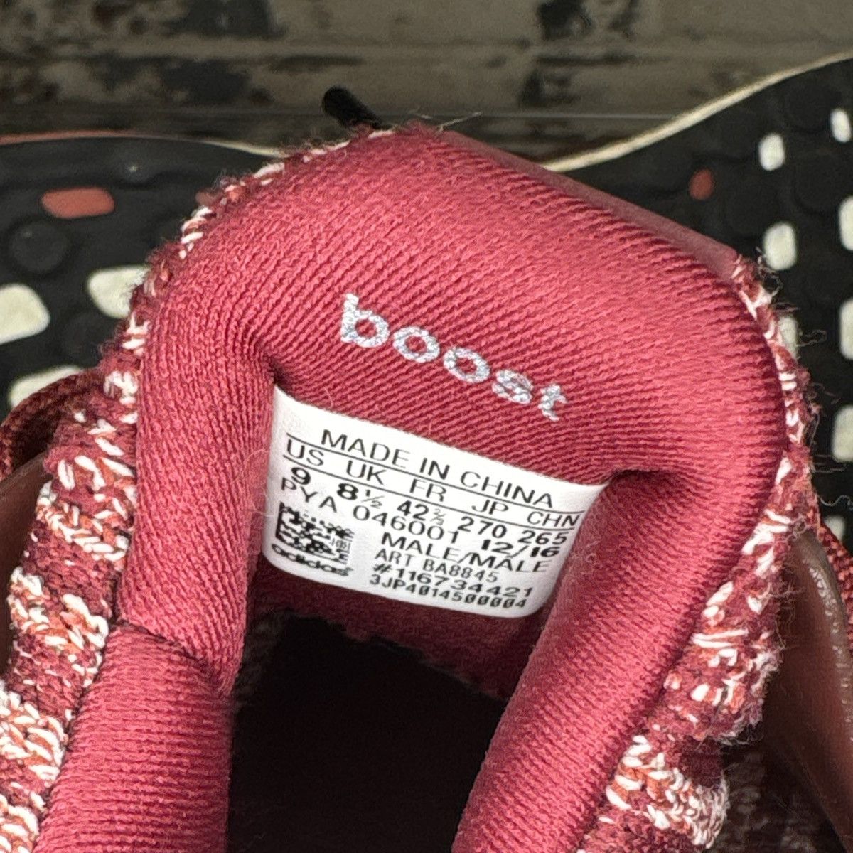 Adidas Adidas Ultra Boost 3.0 Burgundy Sz 9 Used Size US 9 / EU 42 - 6 Thumbnail