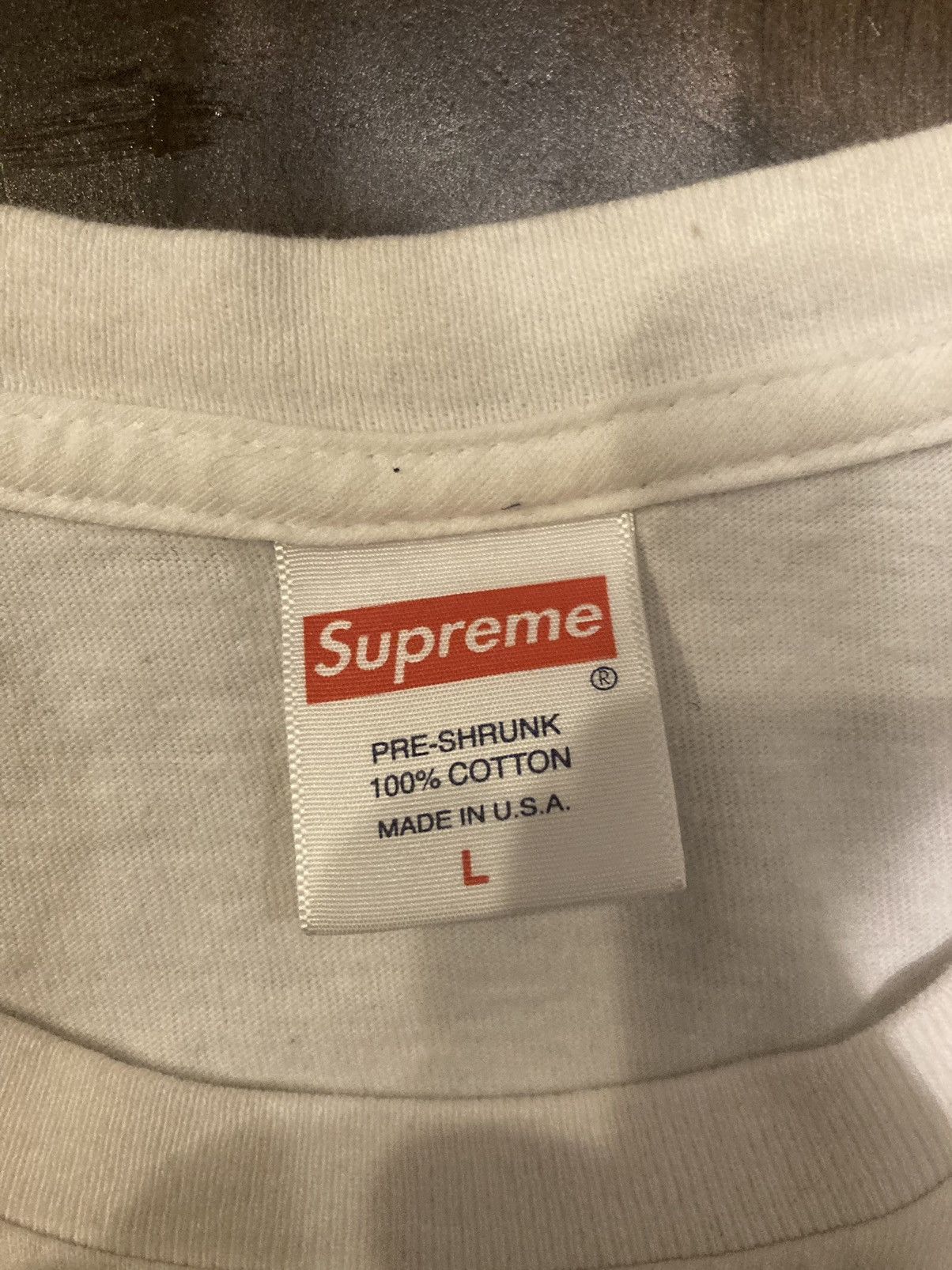Supreme Supreme white chair tee large Size US L / EU 52-54 / 3 - 2 Thumbnail