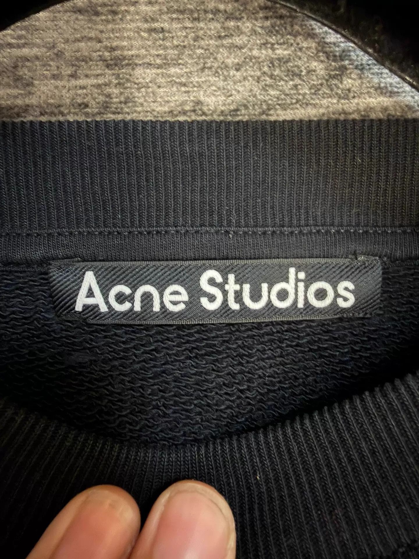 Acne Studios Acne Studios metallic logo sweat men's black XXS Size US XXS / EU 40 - 3 Thumbnail