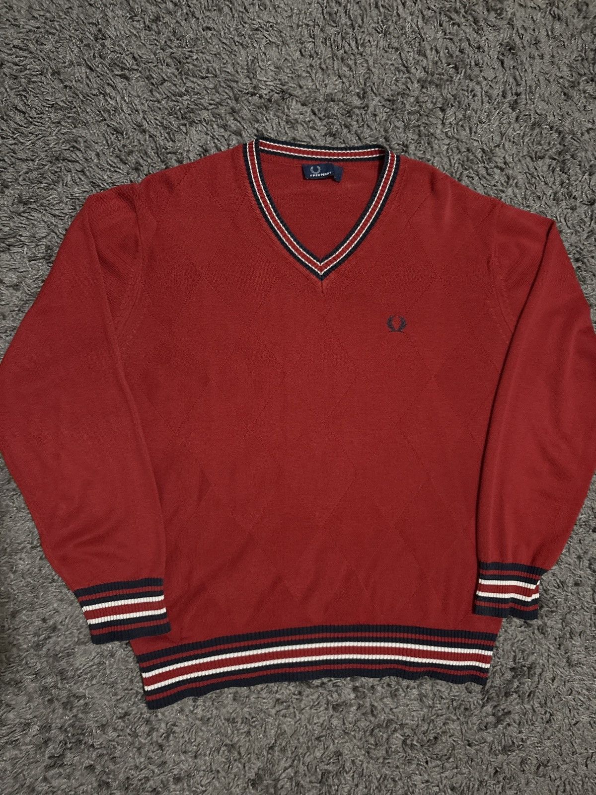 Fred Perry Fred Perry Diamond Pattern V-Neck Sweater Size US M / EU 48-50 / 2 - 1 Thumbnail