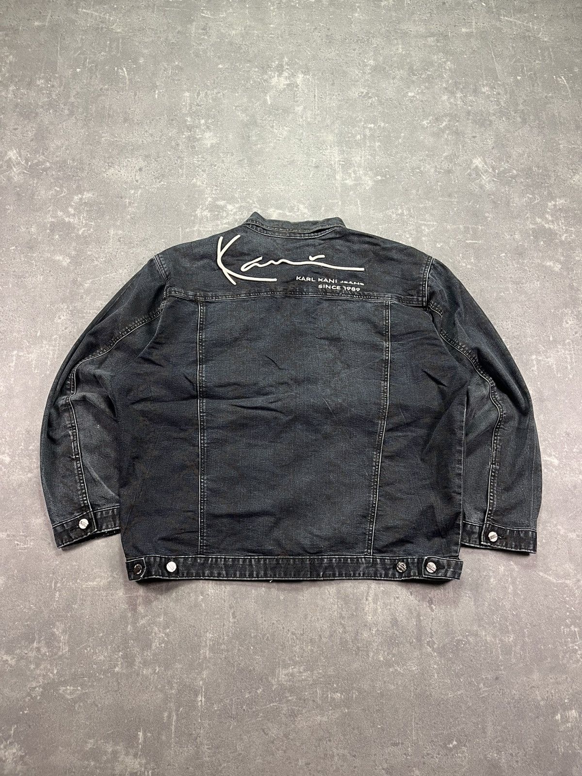 Karl Kani 2000s Karl Kani Snakeskin Big Logo Printed Denim Jacket L XL Size US L / EU 52-54 / 3 - 2 Thumbnail