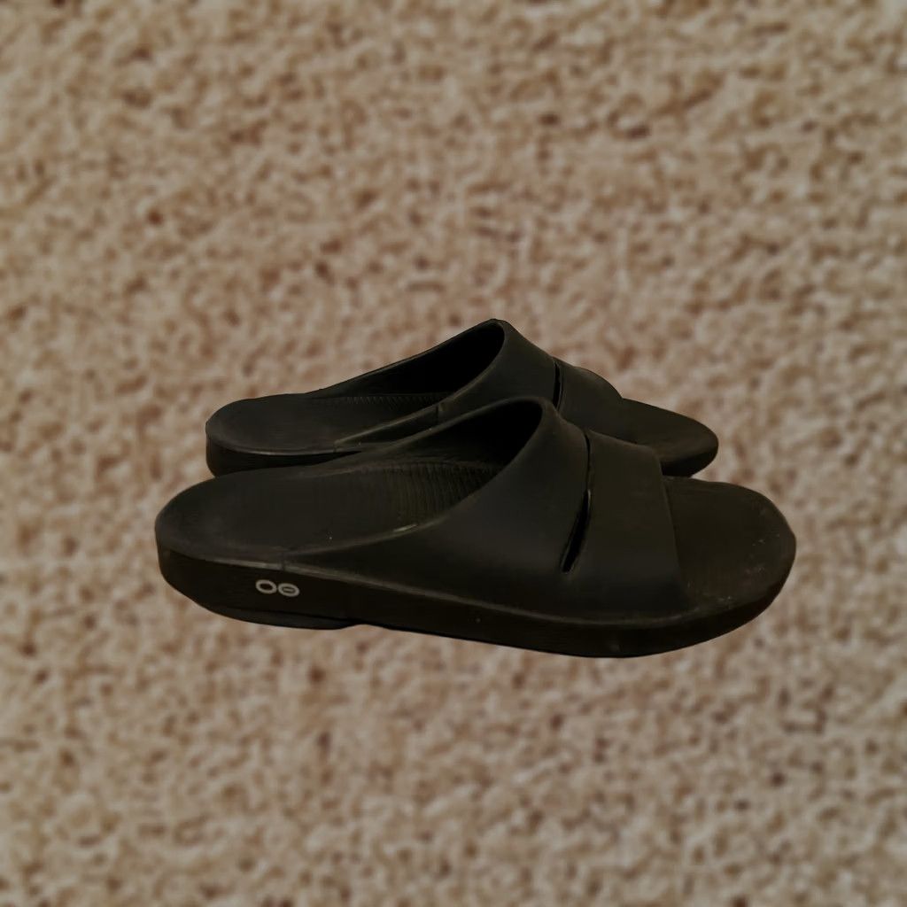 Vintage Oofos Oahh Slide Sandals Black Recovery Slides Flip Flops Mens 11 Womens 13 Size US 11 / IT 41 - 1 Thumbnail
