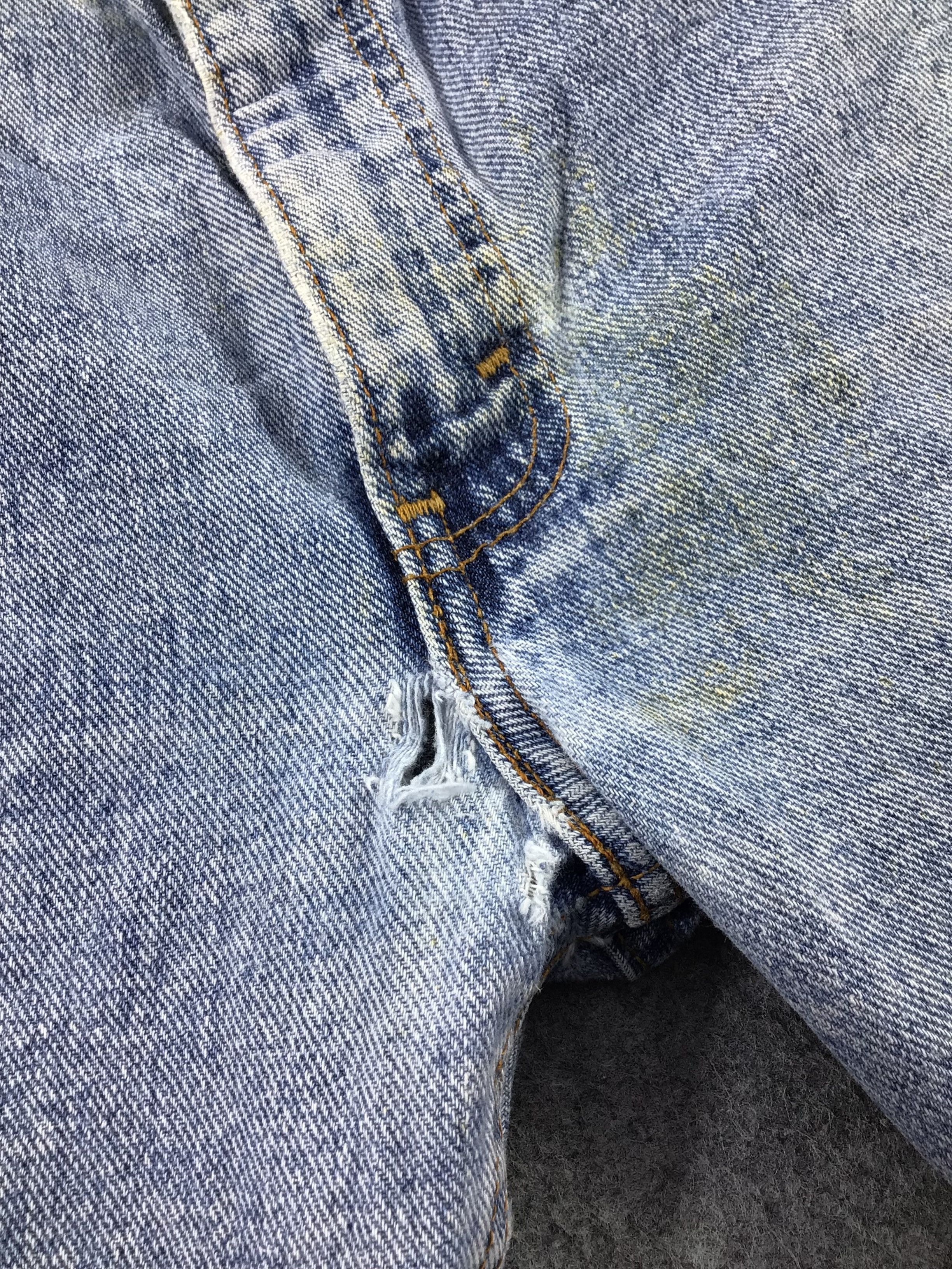Levi's Vintage Levis 505 Jeans-J879 Size US 33 - 8 Thumbnail