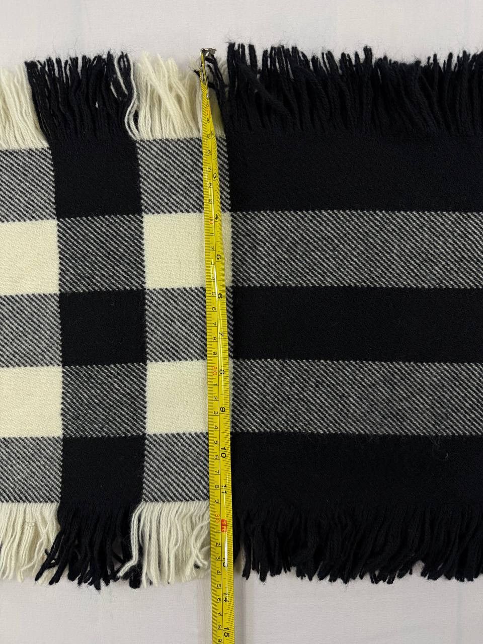 Burberry Burberry Wool Half Mega Fashion Plaid Check Fringe Scarf Size ONE SIZE - 3 Thumbnail