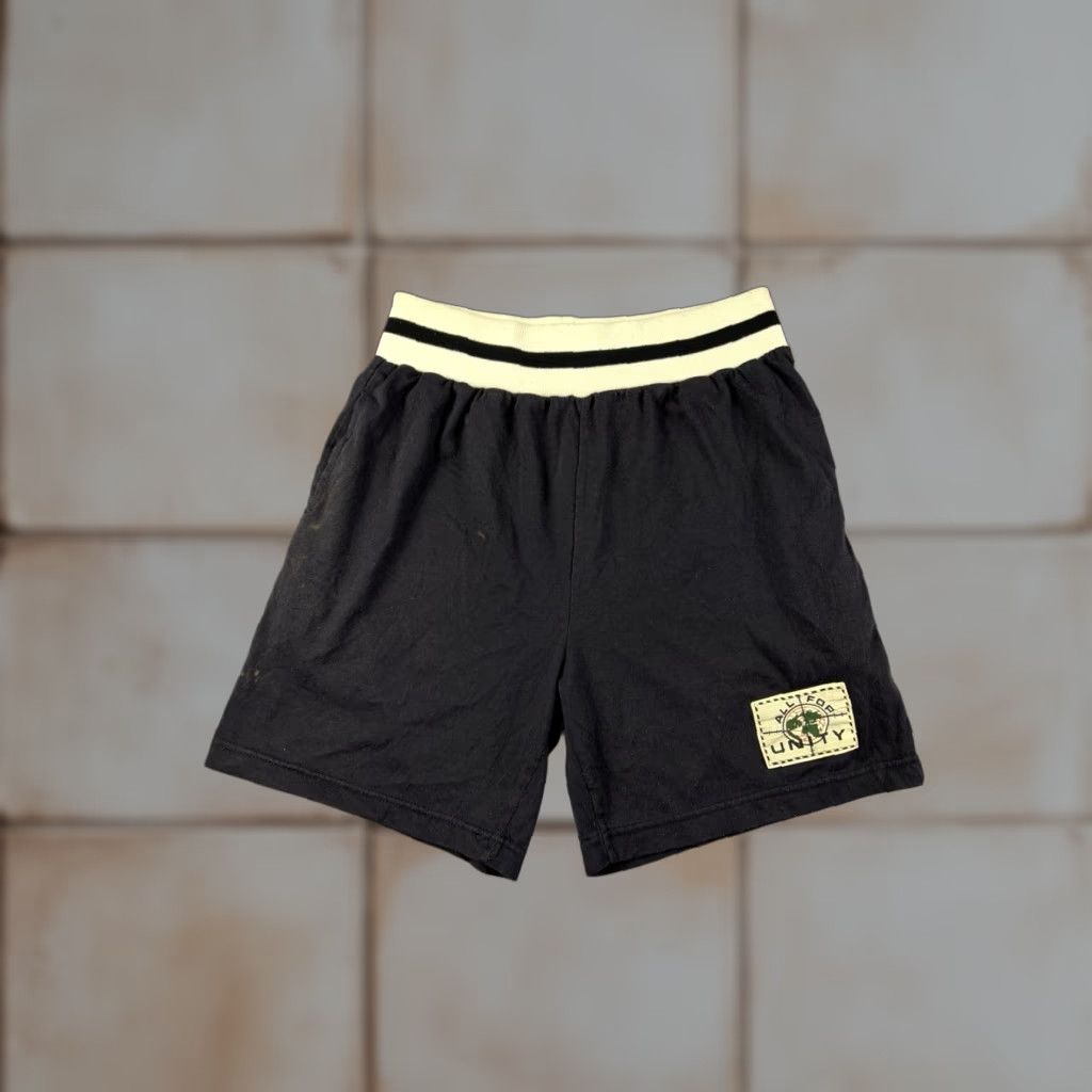 Vintage VINTAGE Gitano Shorts Unisex Adults M Black Cotton Classic Solid belt? (Note: Original lacks belt info; omitted) Size US 31 - 1 Thumbnail