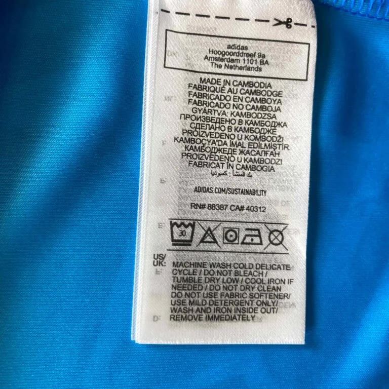 Adidas NEW Manchester United 2022-23 goalkeeper football jersey XL Size US XL / EU 56 / 4 - 6 Thumbnail