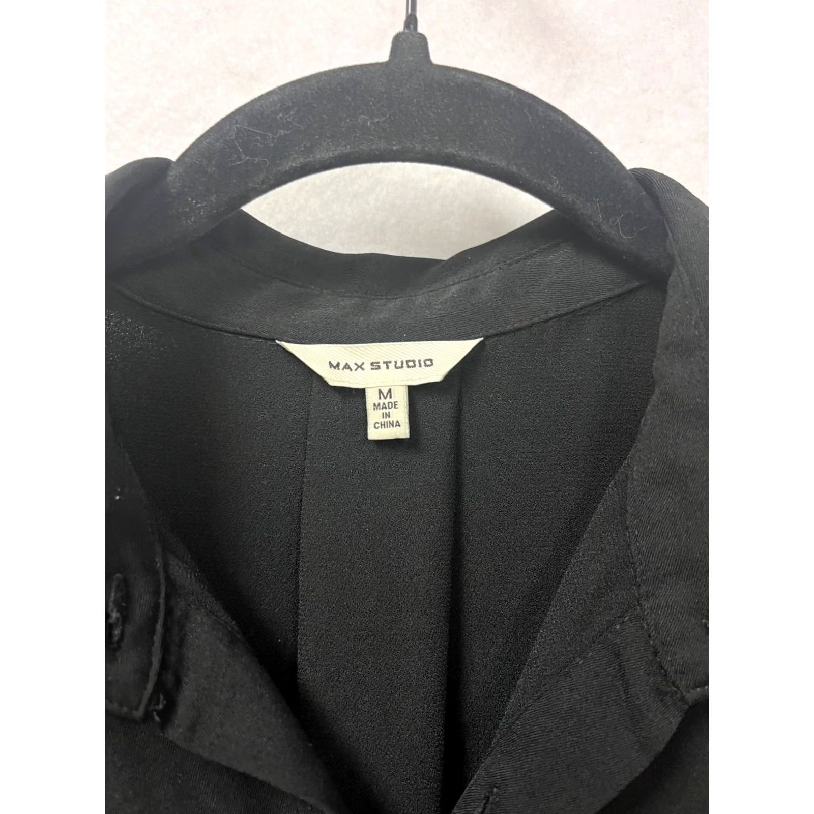 Vintage VINTAGE MAX Studio Black Long Sleeve Button-Front Jumpsuit M Adult Black Womens? Size M / US 6-8 / IT 42-44 - 3 Thumbnail