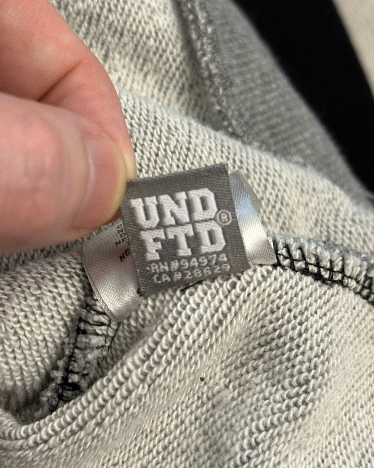 Undefeated Undefeated Out Runner Black/Gray Two-Tone Hoodie - Medium Size US M / EU 48-50 / 2 - 10 Thumbnail