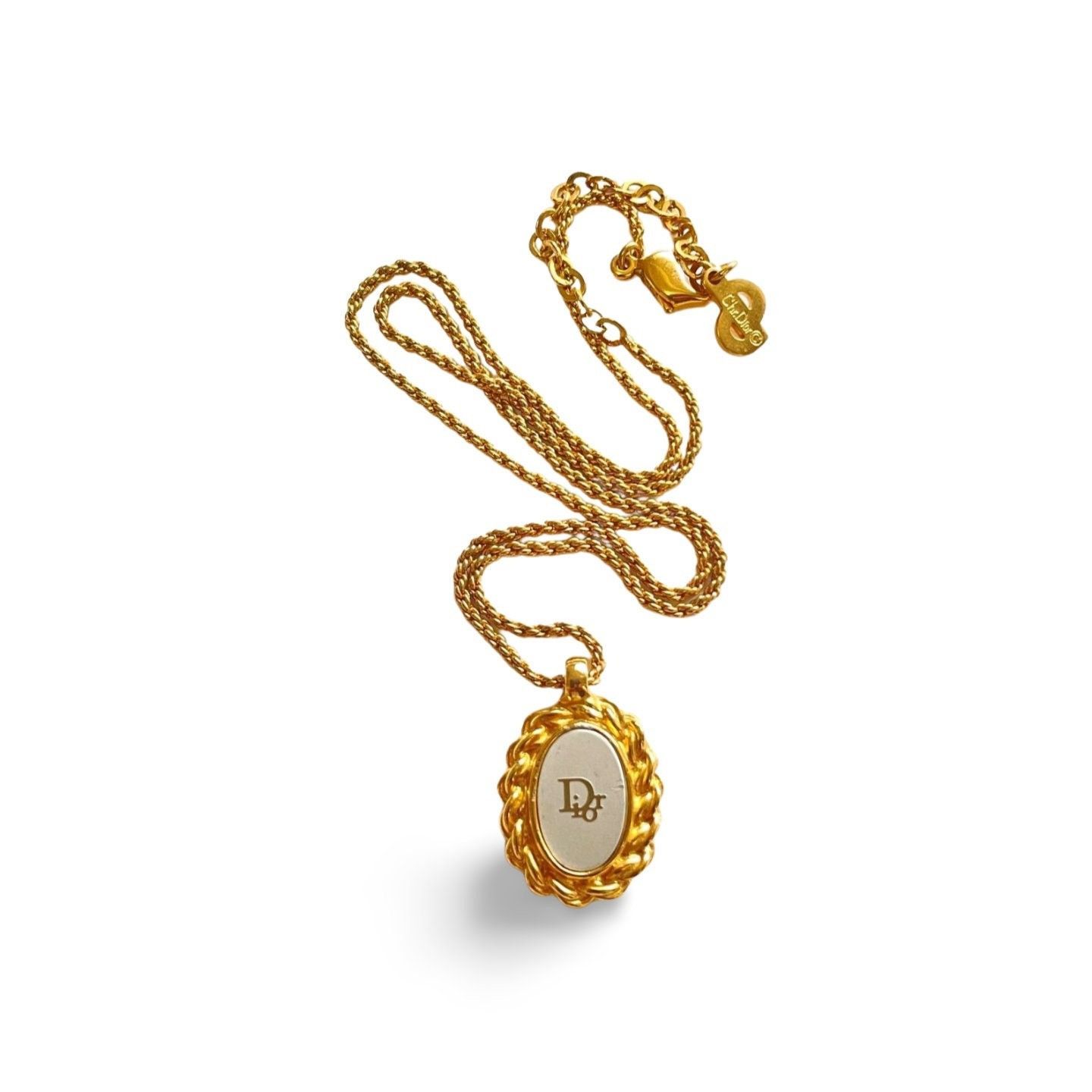Vintage Christian Dior oval shape pendant top necklace