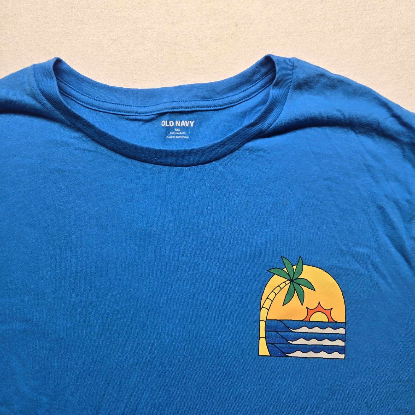 Old Navy Old Navy Maui Hawaii Tropical Paradise Blue Shirt Adult 2XL Blue T-Shirt Men's Tropical 2XL Old Navy Maui Hawaii Paradise Shirt Mens Size US XXL / EU 58 / 5 - 3 Thumbnail