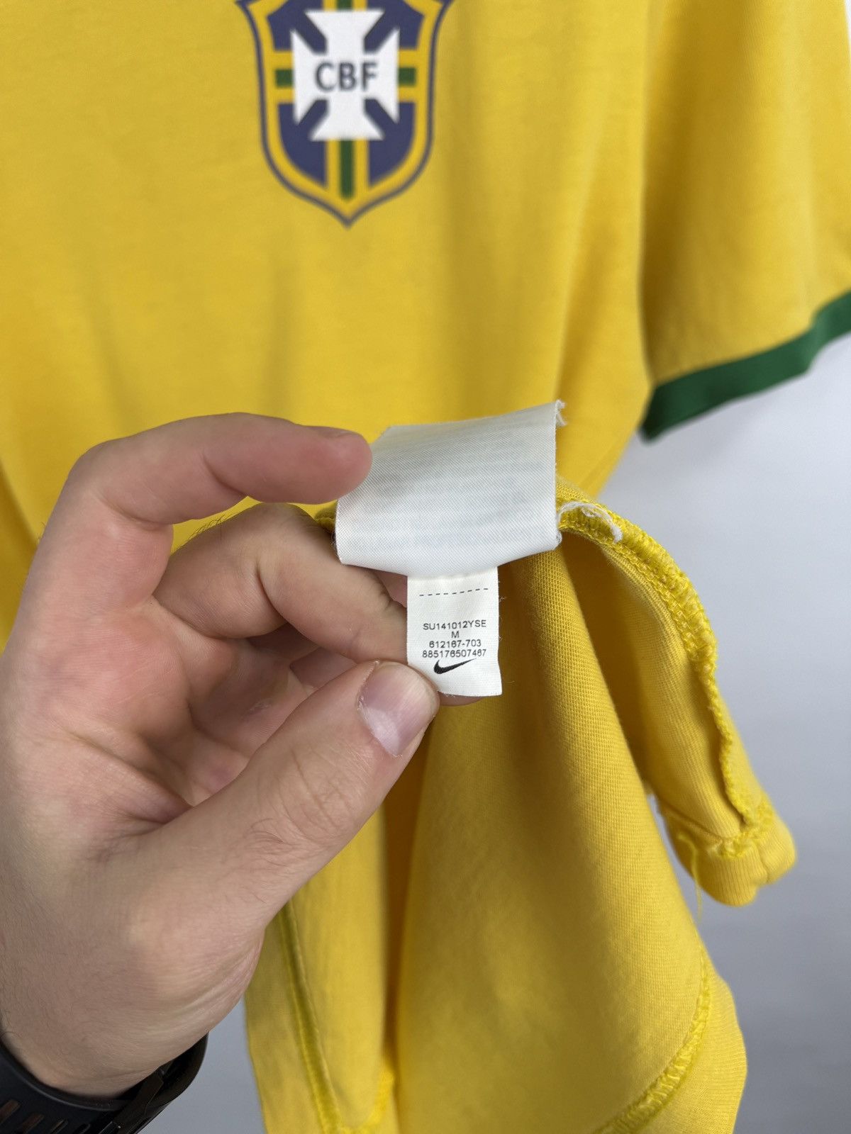 Nike 🇧🇷 Vintage Y2K Nike Brazil CBF Soccer T-Shirt Rare Retro Size US M / EU 48-50 / 2 - 7 Thumbnail