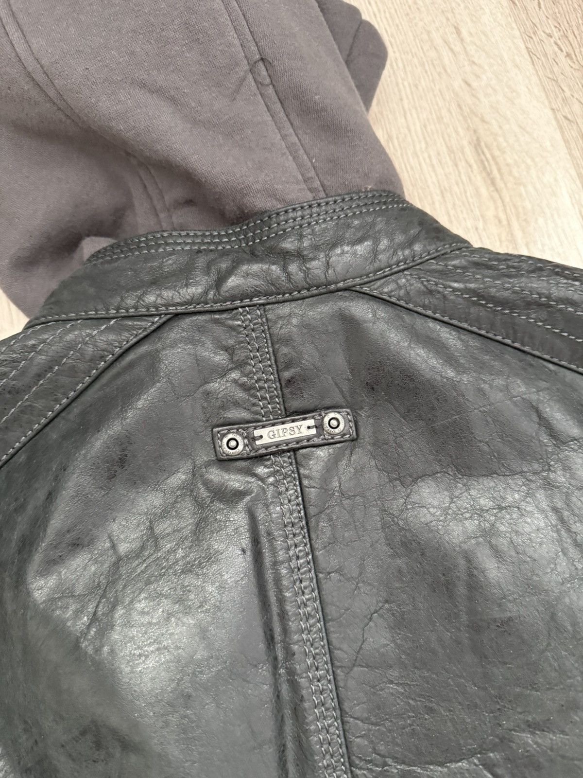 Gypsy Gipsy Leather Biker Jacket with Inner Hoodie Layer – Size S Size S / US 4 / IT 40 - 19 Thumbnail