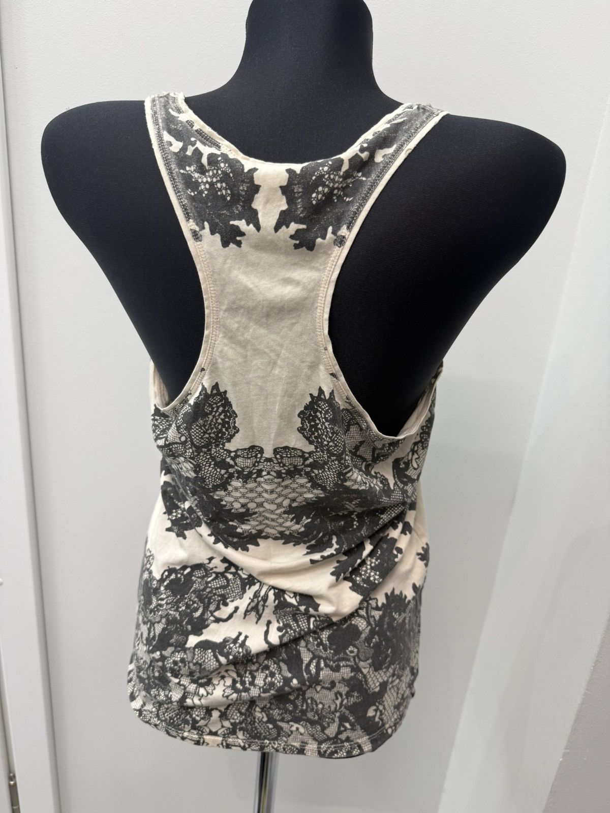 McQ Alexander McQueen McQ by Alexander McQueen Tank Top Tee T-shirt Size S / US 4 / IT 40 - 2 Thumbnail