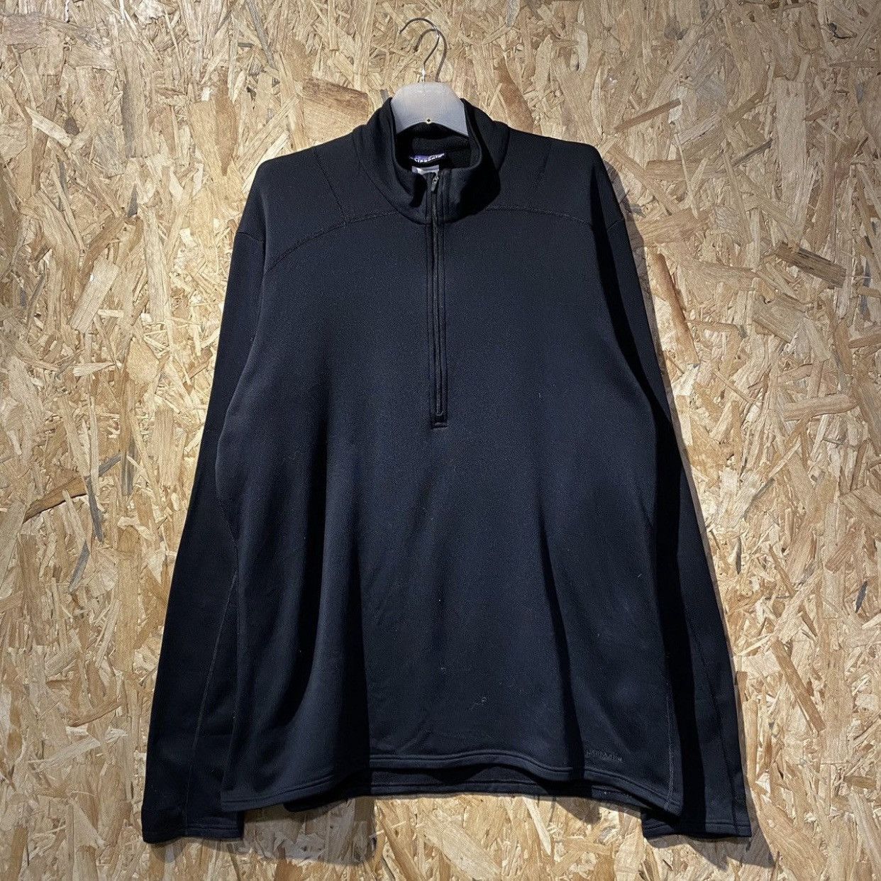 Patagonia Men's R1® Fleece Pullover, Black, size X-Large Size US XL / EU 56 / 4 - 1 Thumbnail
