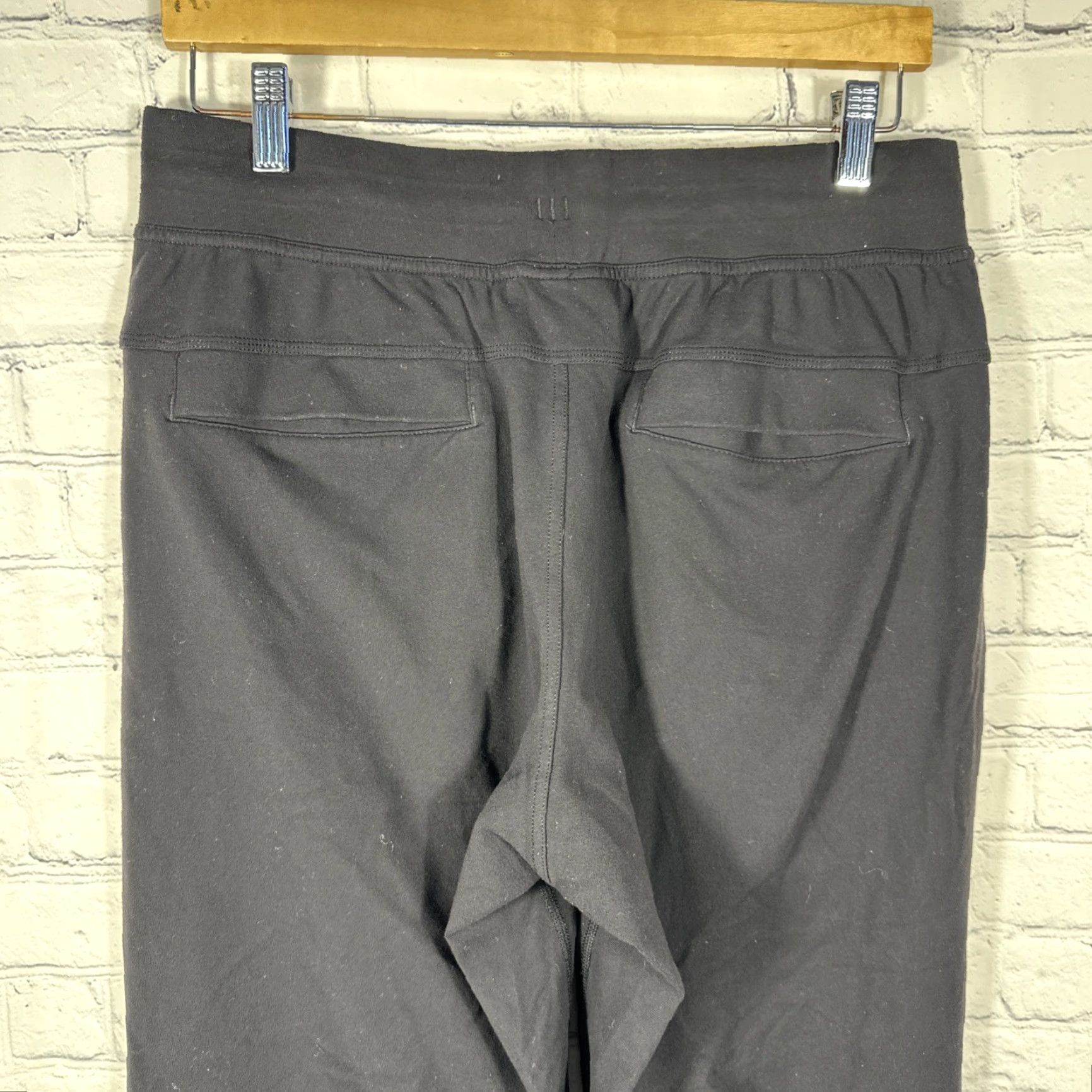 Lululemon LULULEMON Mens Discipline Pant Sweatpants Large Black Luon Active Lounge Athleisure Pockets Drawstring Elastic Waist Gym Running Mens Size US 33 - 4 Thumbnail