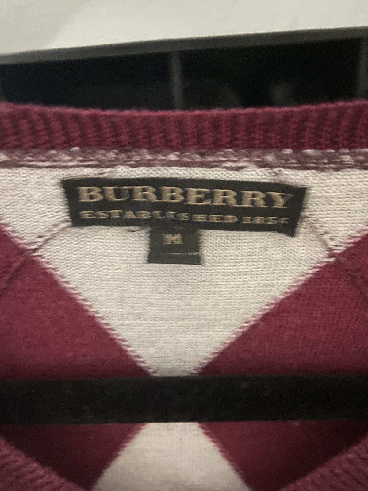 Burberry Burberry Sweater Mens Maroon Argyle Long Sleeve V-Neck Size US M / EU 48-50 / 2 - 4 Thumbnail