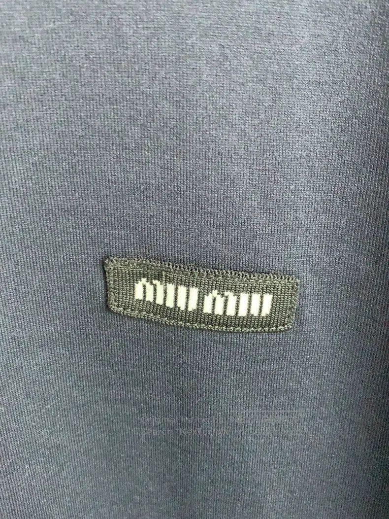 Miu Miu Miu Miu Size s Fake two long-sleeved T-shirts Size S / US 4 / IT 40 - 4 Thumbnail
