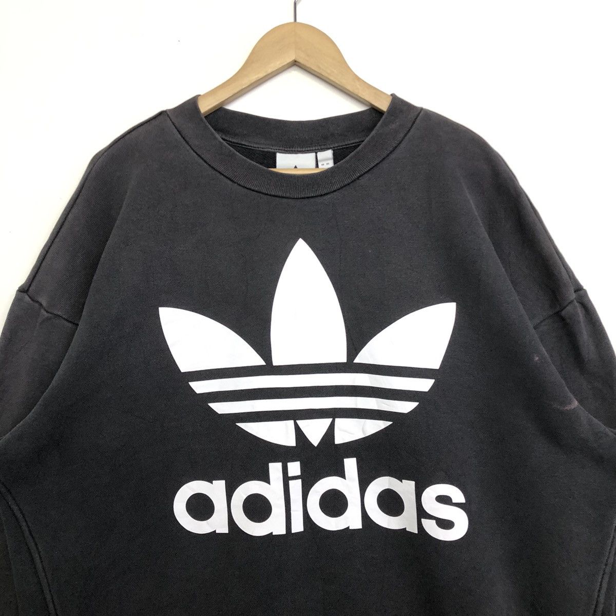 Adidas ADIDAS TREFOIL BIG LOGO CREWNECK SWEATSHIRT Size US M / EU 48-50 / 2 - 2 Thumbnail