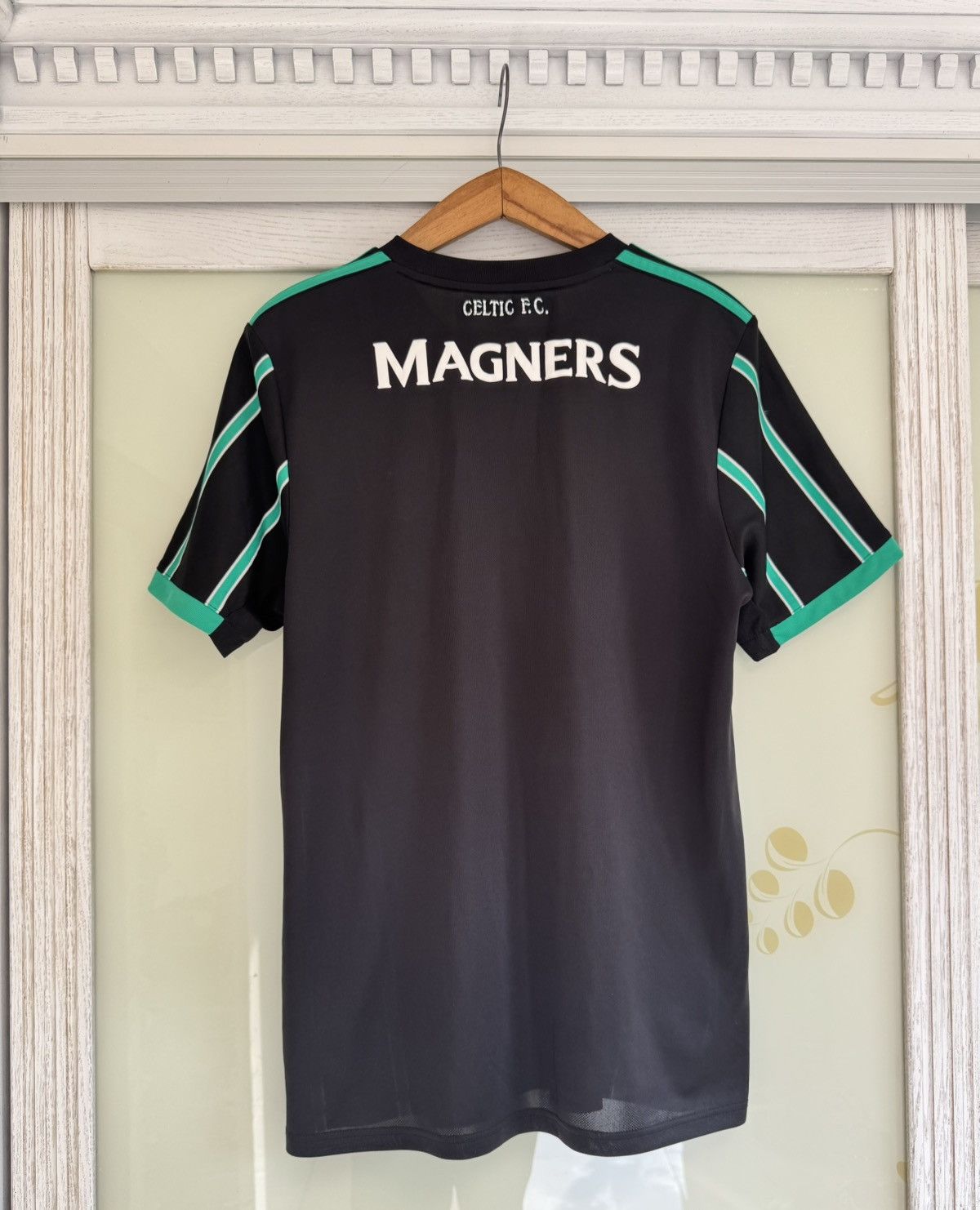 Adidas Celtic Glasgow 2022-2023 Away Soccer Jersey Football Kit Size US L / EU 52-54 / 3 - 2 Thumbnail