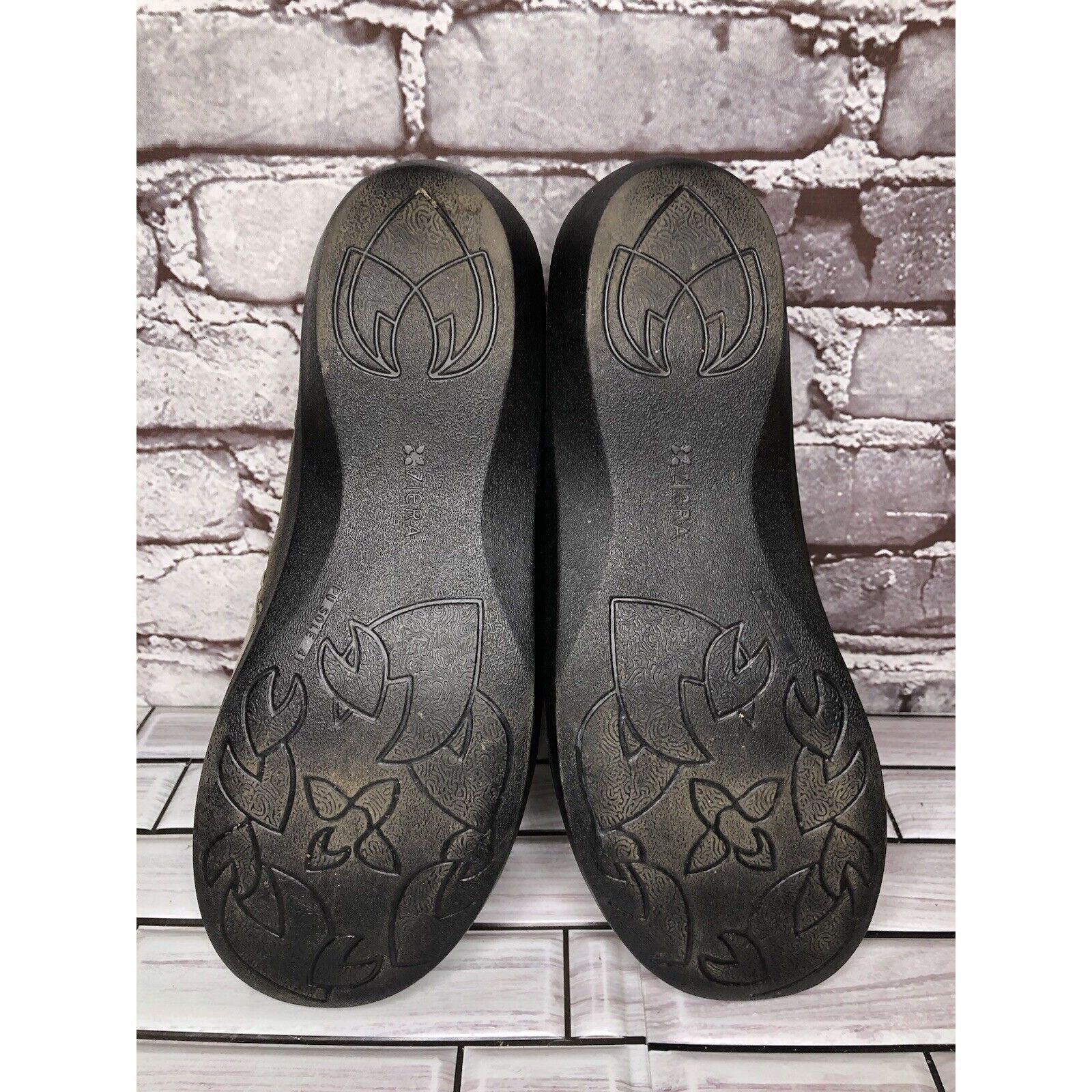 Other Ziera Bronze Leather Taupe Suede Mary Jane Comfort Shoes Wom Size US 10 / IT 40 - 15 Thumbnail