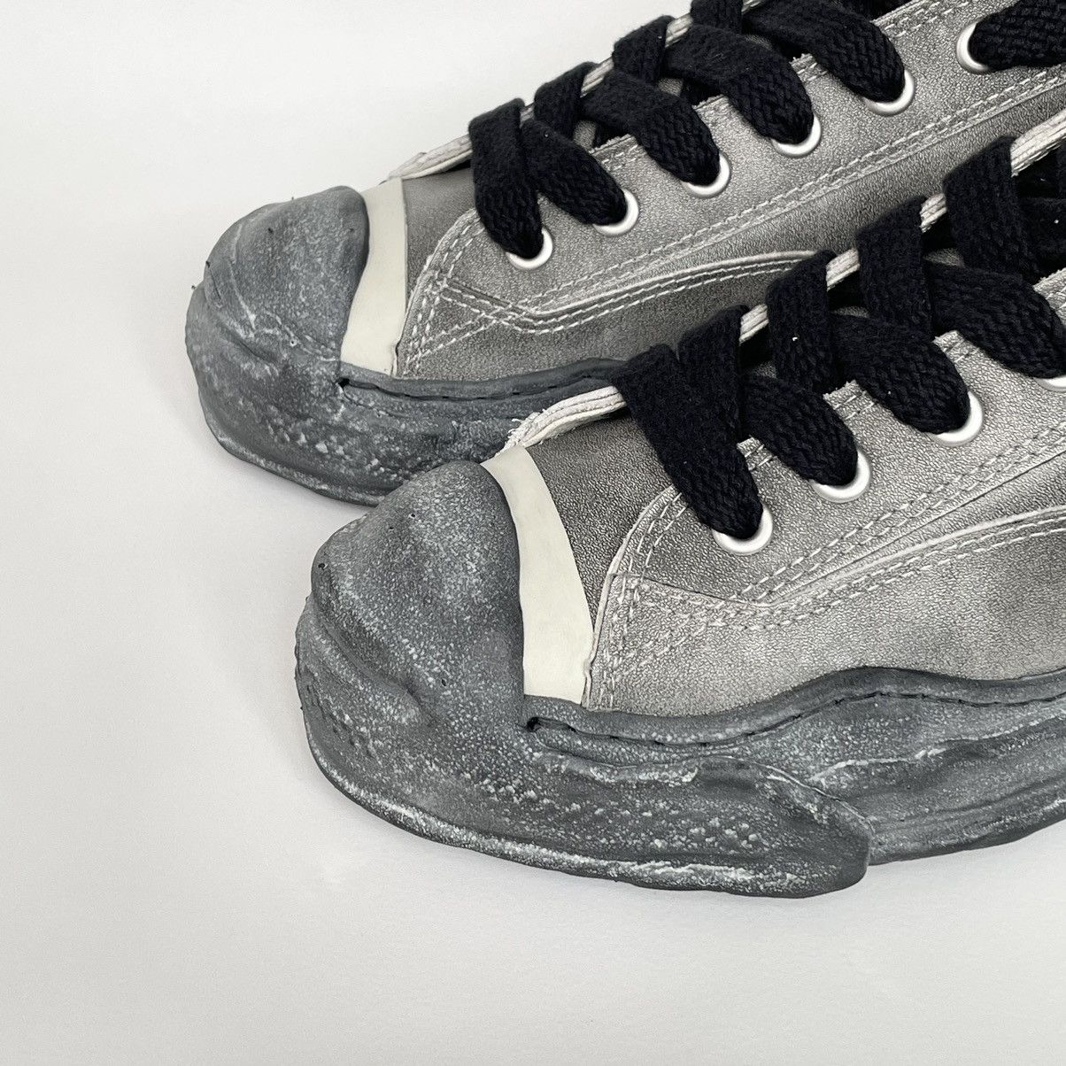 Maison MIHARA YASUHIRO Black Vintage Leather ‘Peterson’ Sneakers Size US 9 / EU 42 - 6 Thumbnail