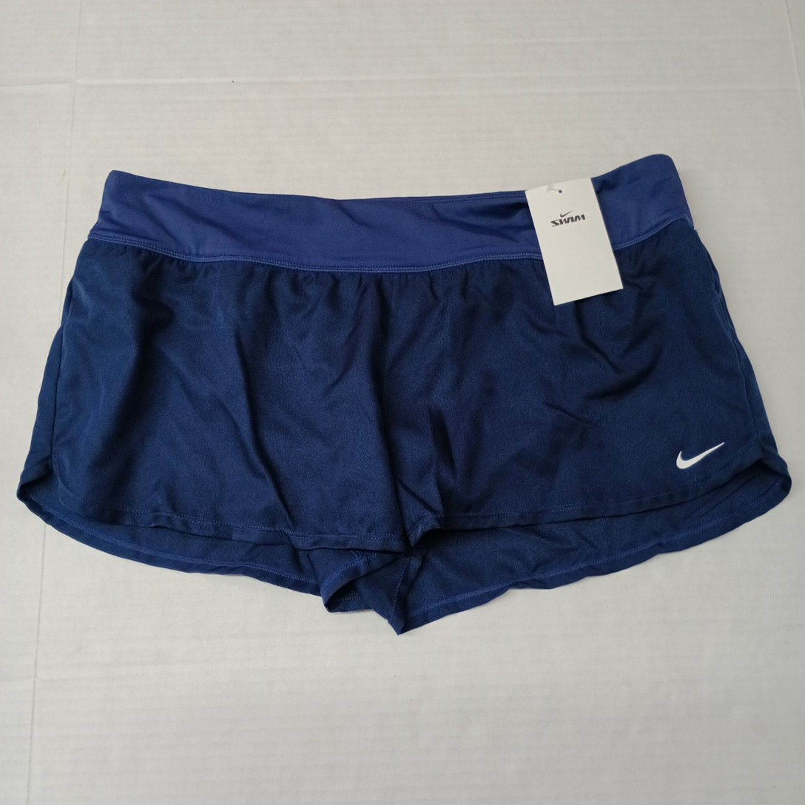 Nike Nike Swim Board Shorts Women's Size XL Navy Blue With Liner Size 36" / US 14 / IT 50 - 1 Thumbnail